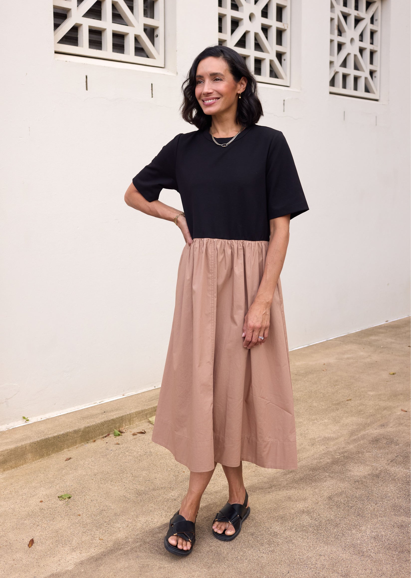 MIMI MIDI DRESS - BLACK/CAMEL - PETITE