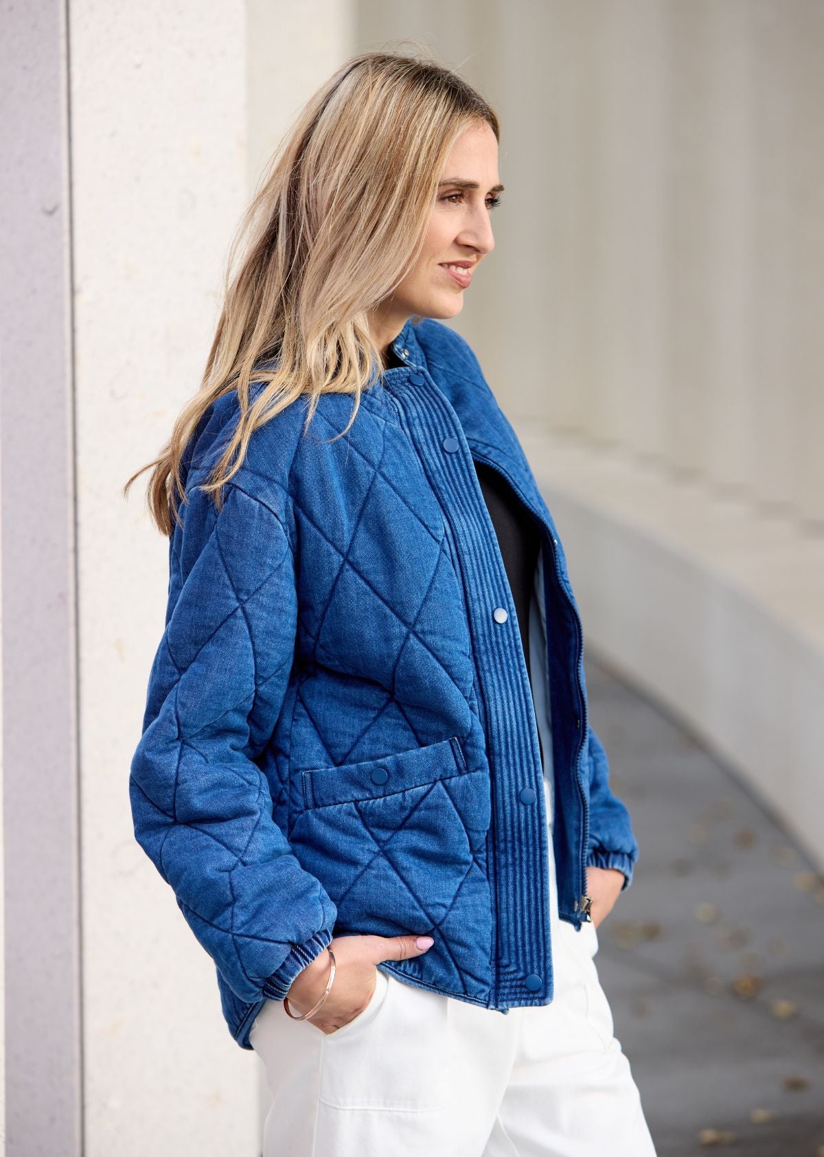BENTLEY QUILTED JACKET - MID BLUE